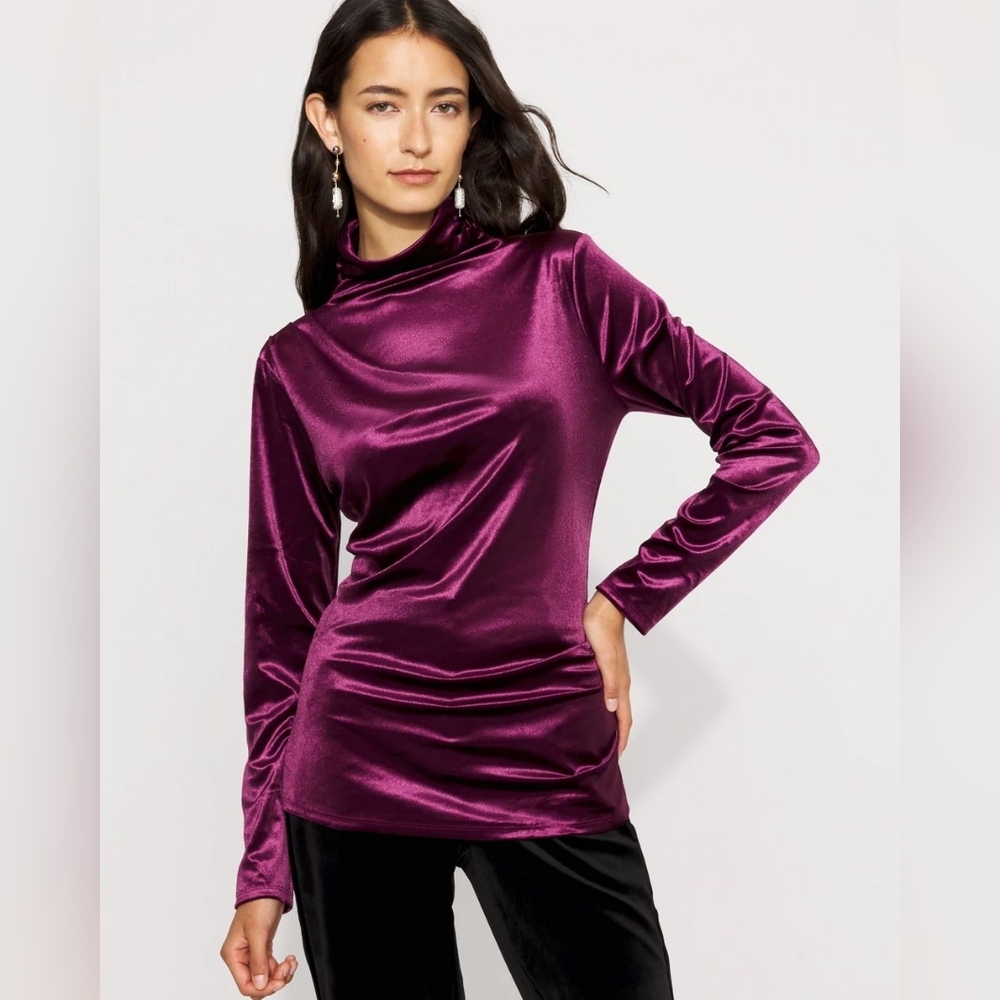 WHBM FORME™ Long Sleeve Velvet Top Rich Plum